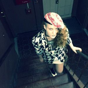 Meet your Posher, Julia